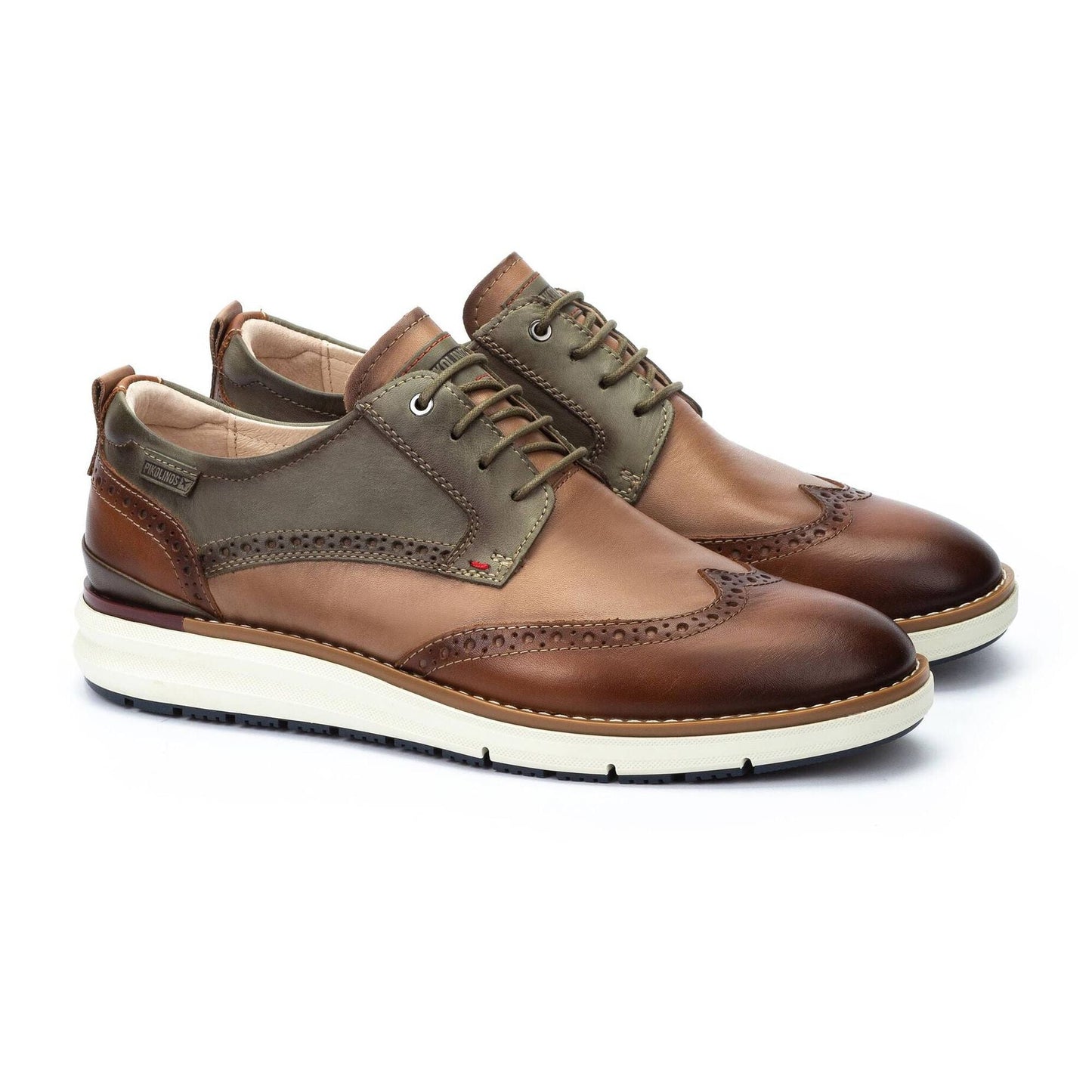 Zapato con cordones para hombre