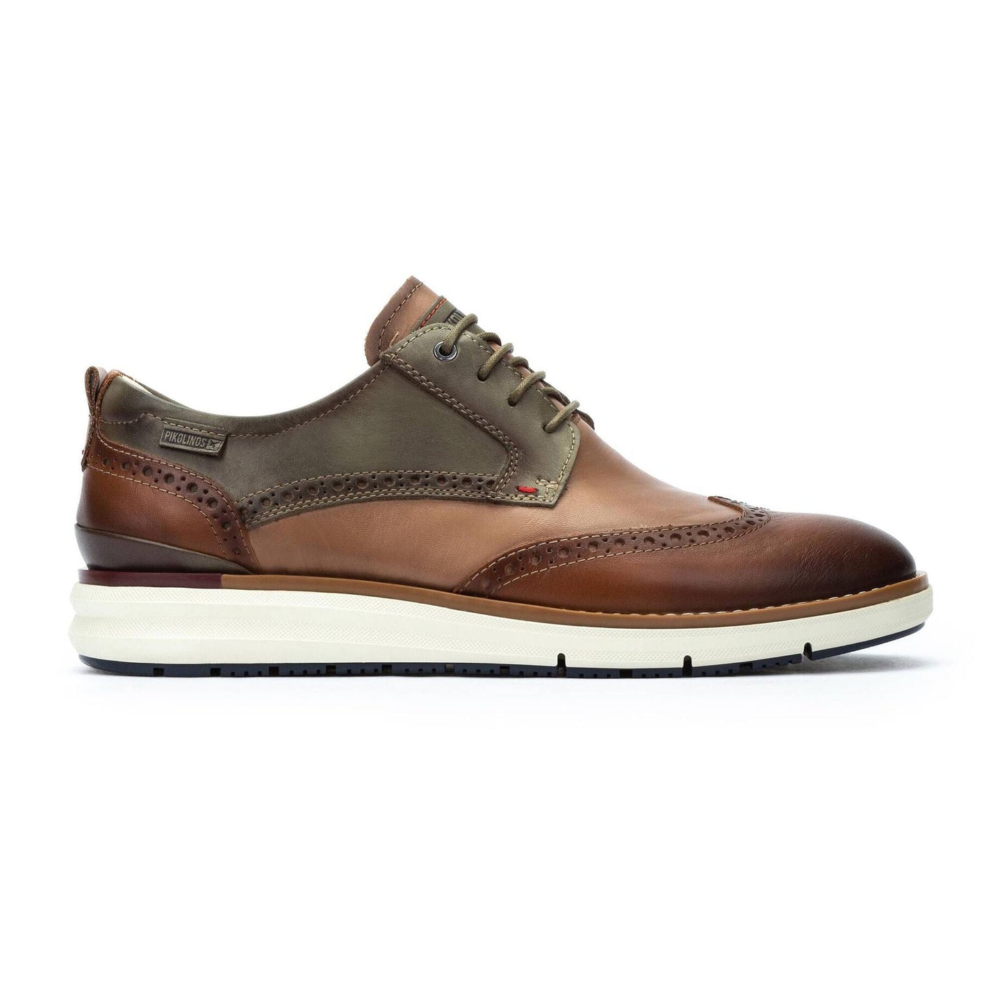 Zapato con cordones para hombre