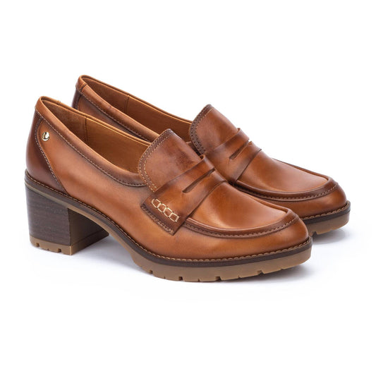 Mocasín de tacón para mujer