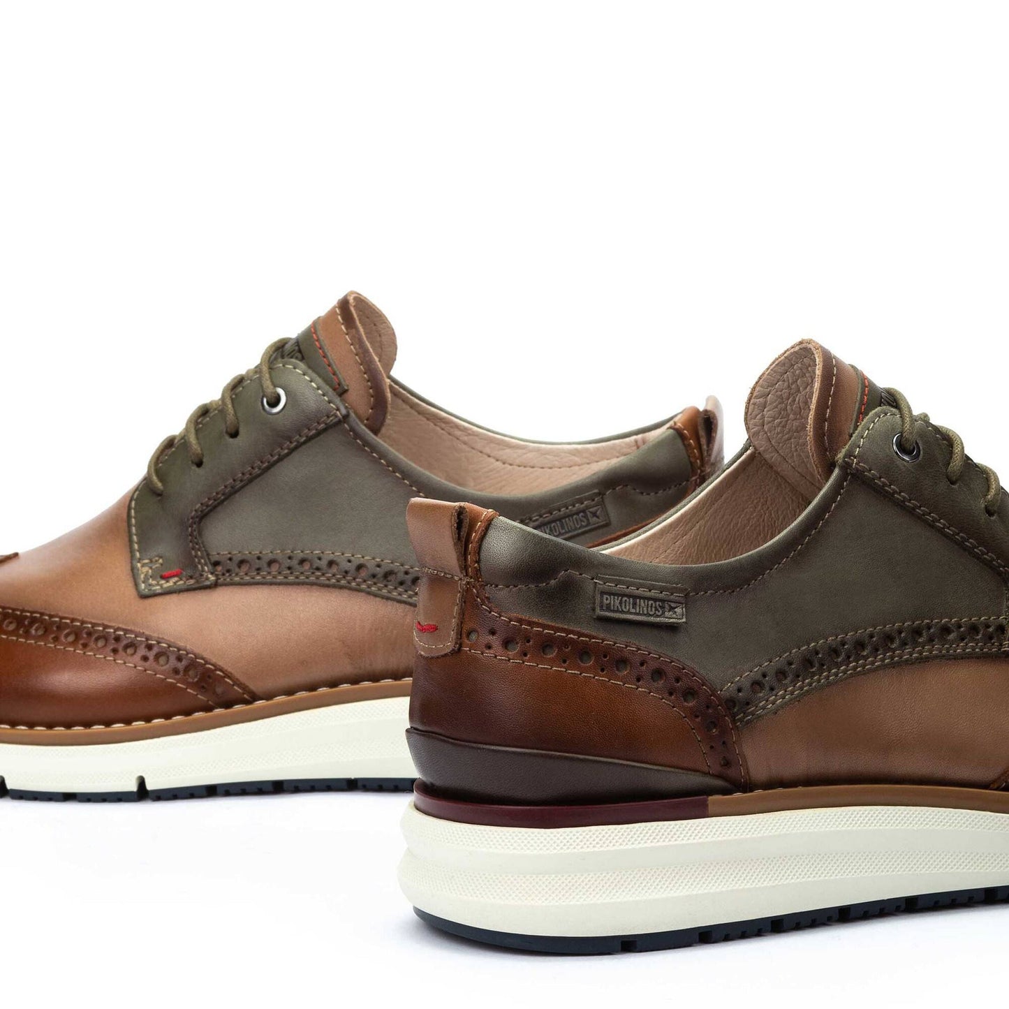 Zapato con cordones para hombre