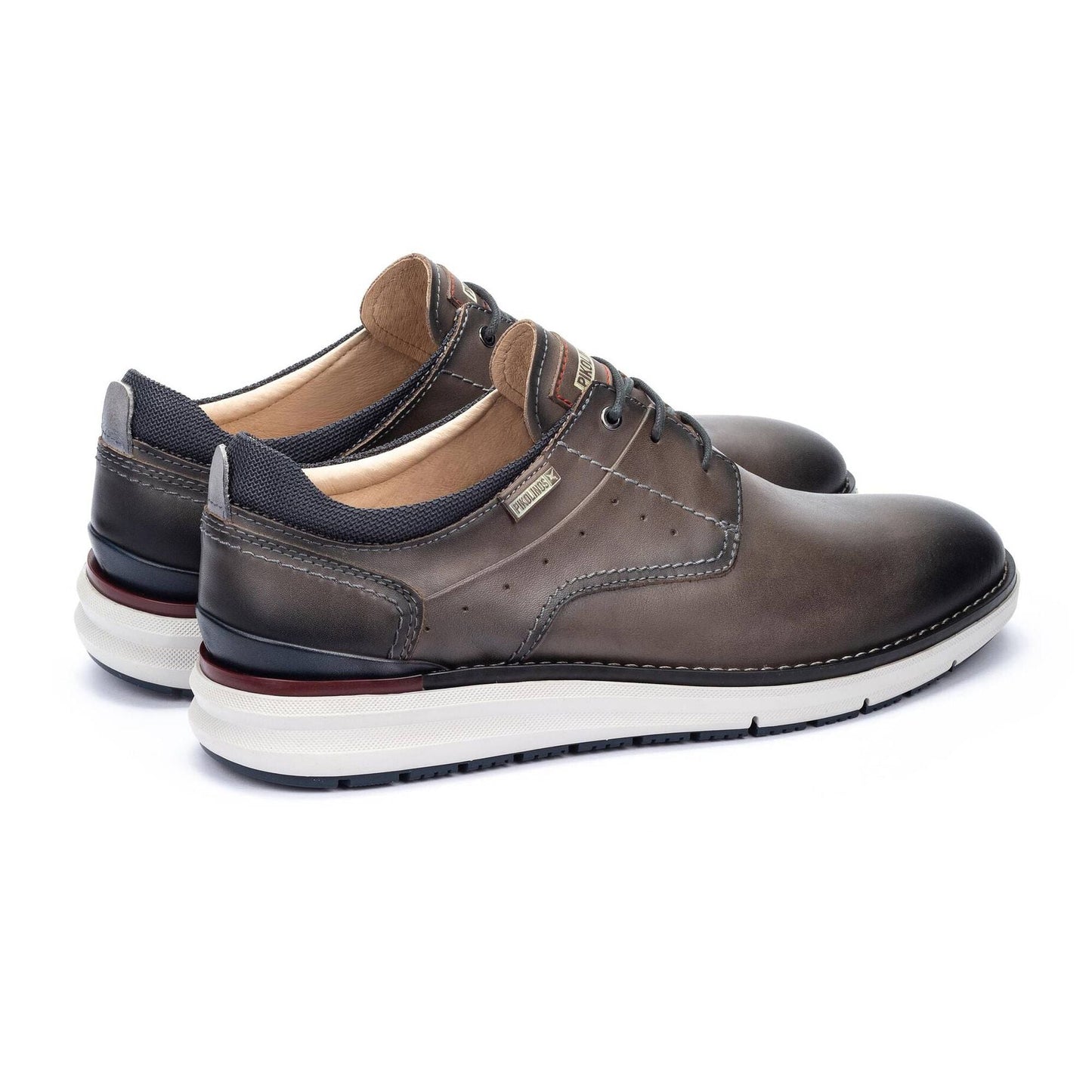 Zapato con cordones para hombre