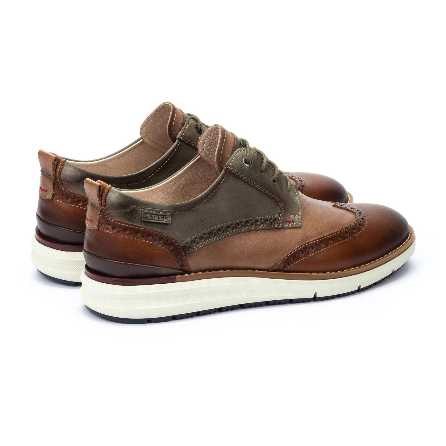 Zapato con cordones para hombre